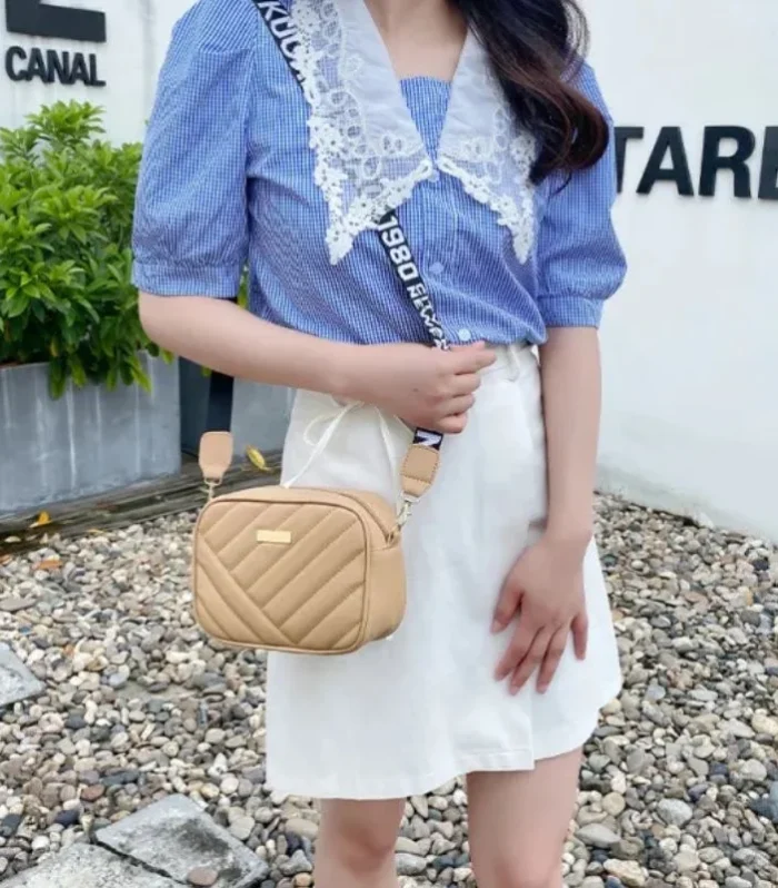 Leather Handbag for Girls & Women | Stylish Shoulder & Crossbody Bag | Daily Use & Gift